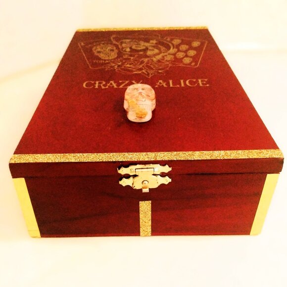 Suenos de Saundra Upcycled EXTREMELY RARE Crazy Alice, Cigar Box, ARTFUL STORAGE - Picture 3 of 12